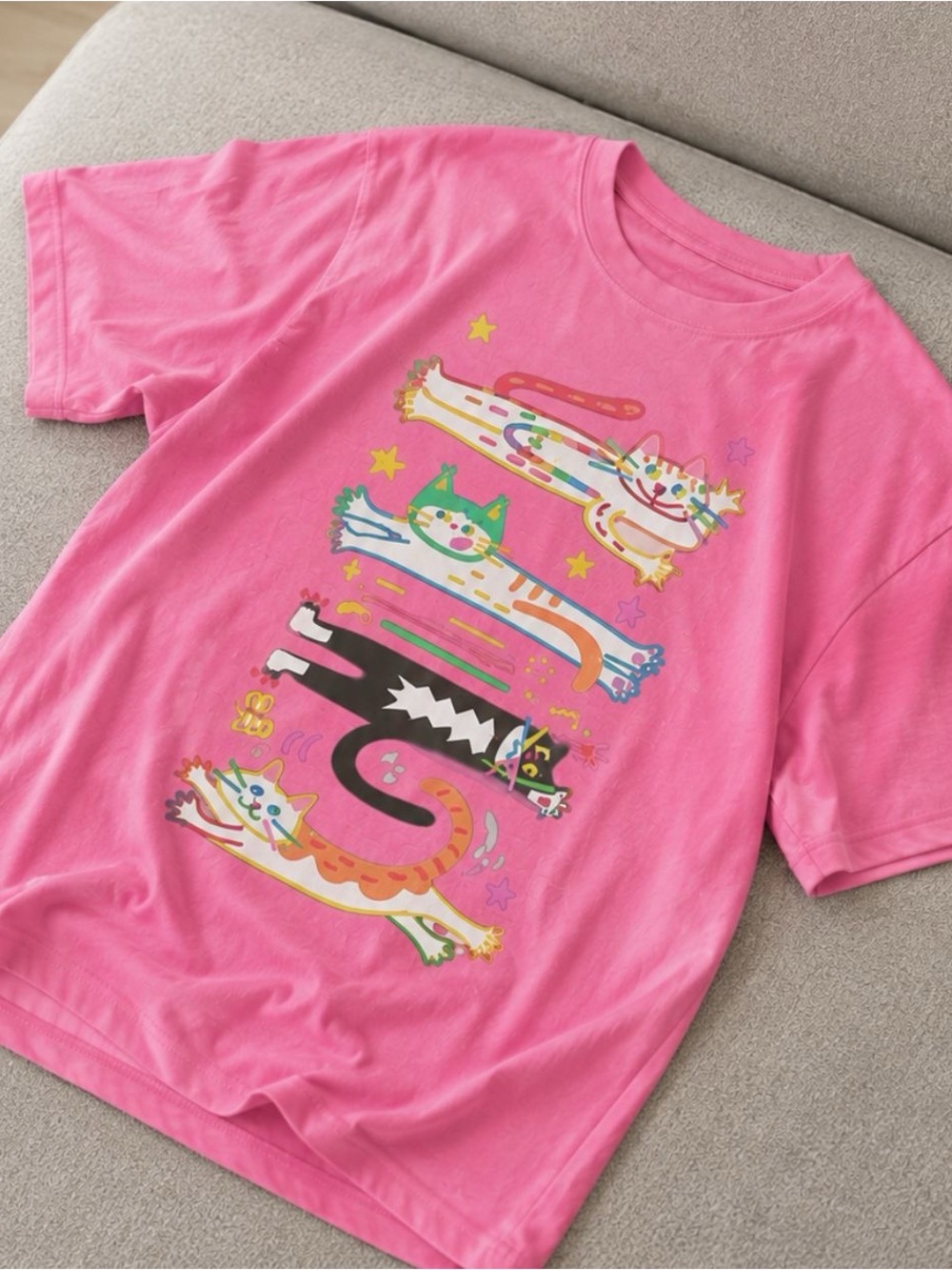 Gildan Bright Pink Short Sleeve Tee with Colorful Cat Graphic